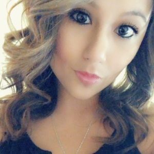 Meet your Posher, Victoria